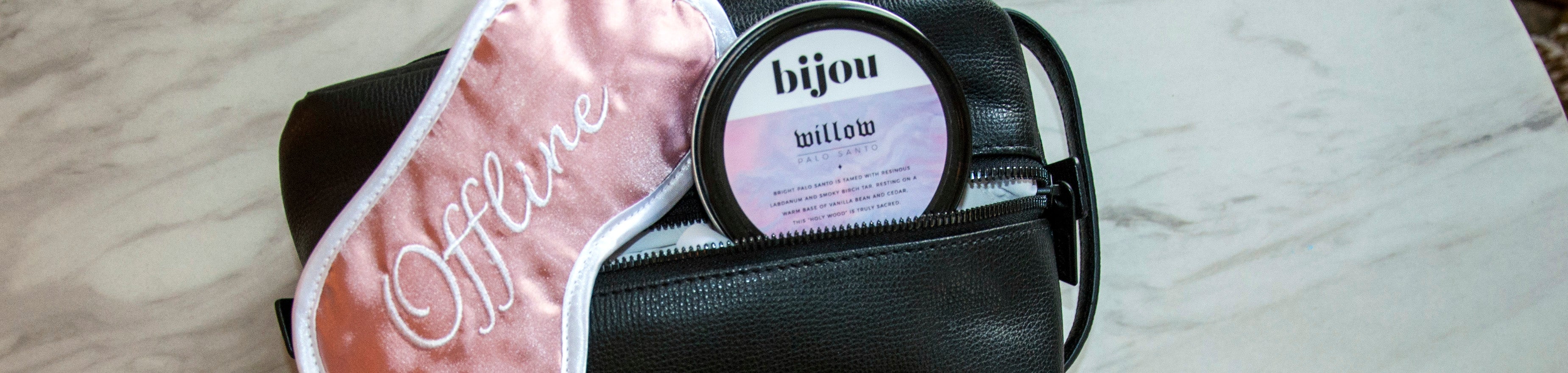 Holiday Travel Hacks: Arrival to Departure Packing Essentials