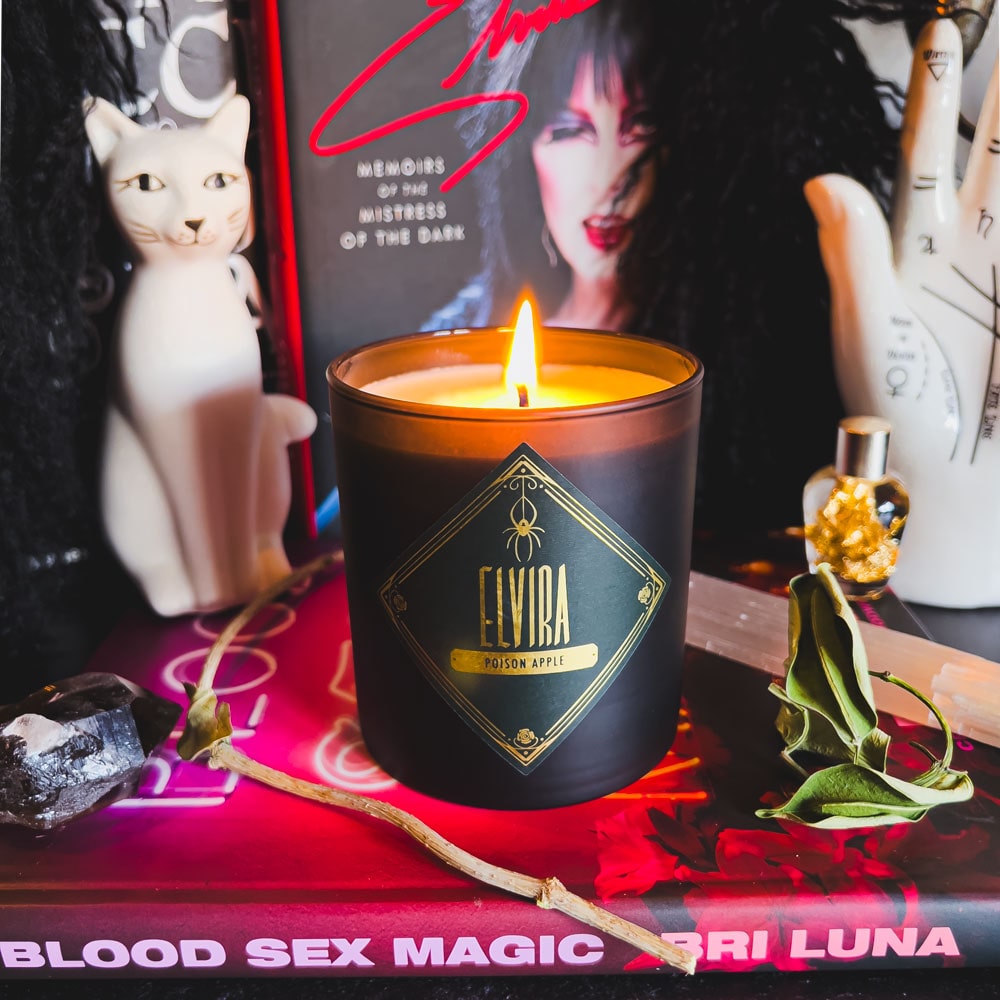 Elvira • Poison Apple Candle