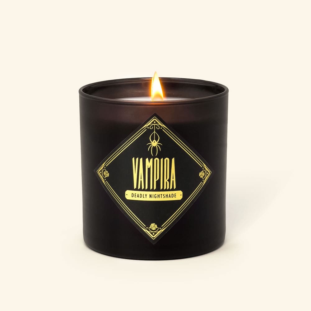 Vampira • Deadly Nightshade Candle